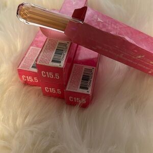 Jeffree Star NWB C 15.5 CONCEALER (PRICE IS FOR ONE)